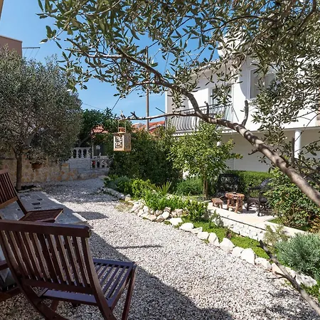 Geraeumige Mit Meerblick Apartment *